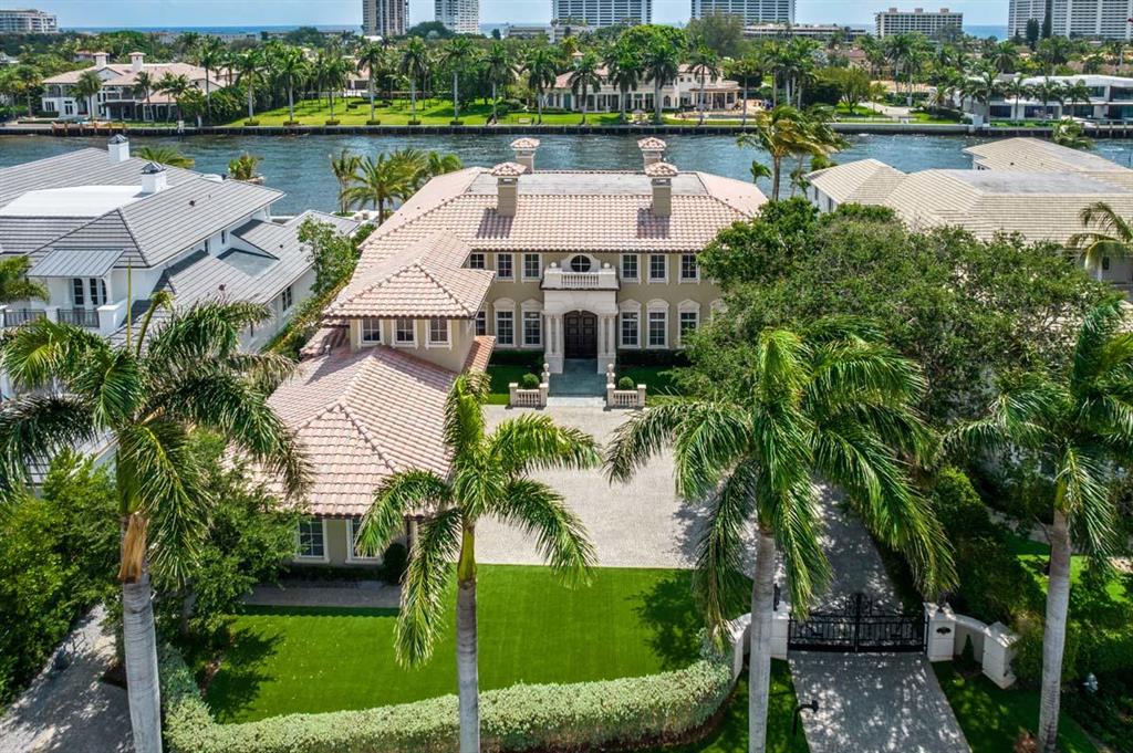 ROYAL PALM YACHT & COUNTR - Residential