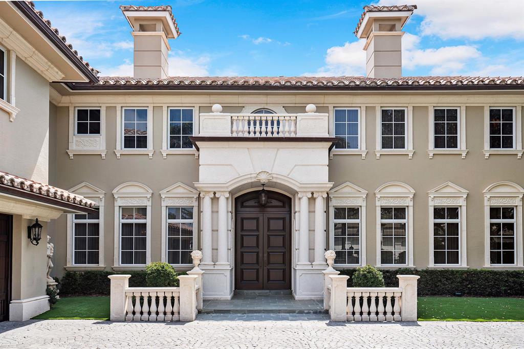 ROYAL PALM YACHT & COUNTR - Residential