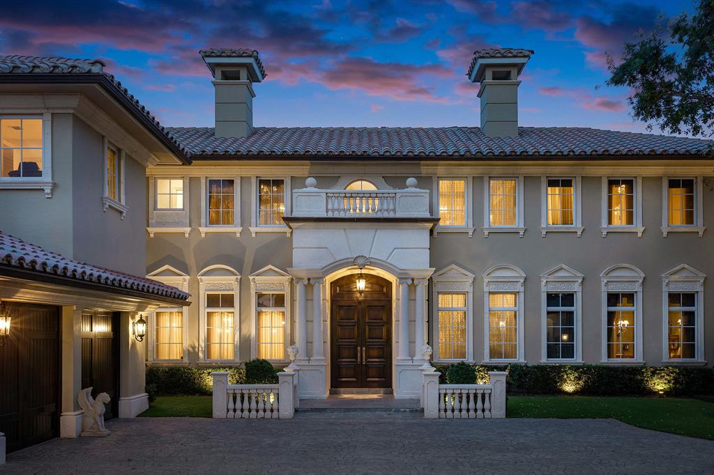 ROYAL PALM YACHT & COUNTR - Residential