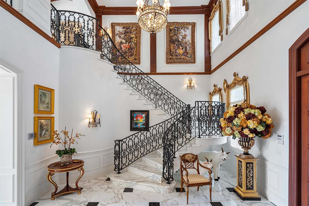 ROYAL PALM YACHT & COUNTR - Residential