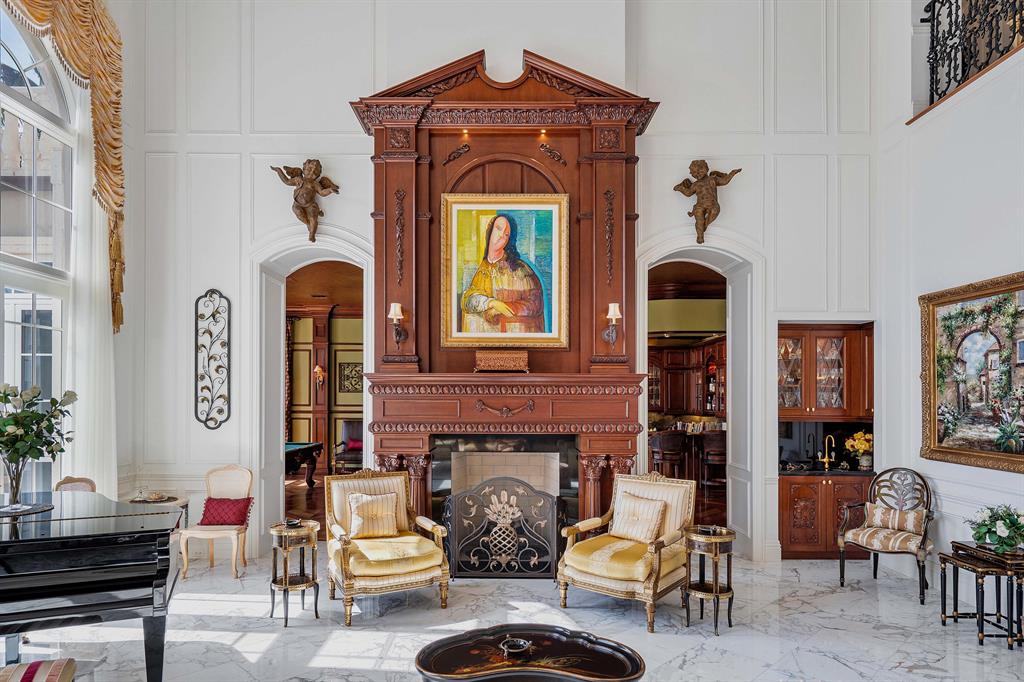 ROYAL PALM YACHT & COUNTR - Residential