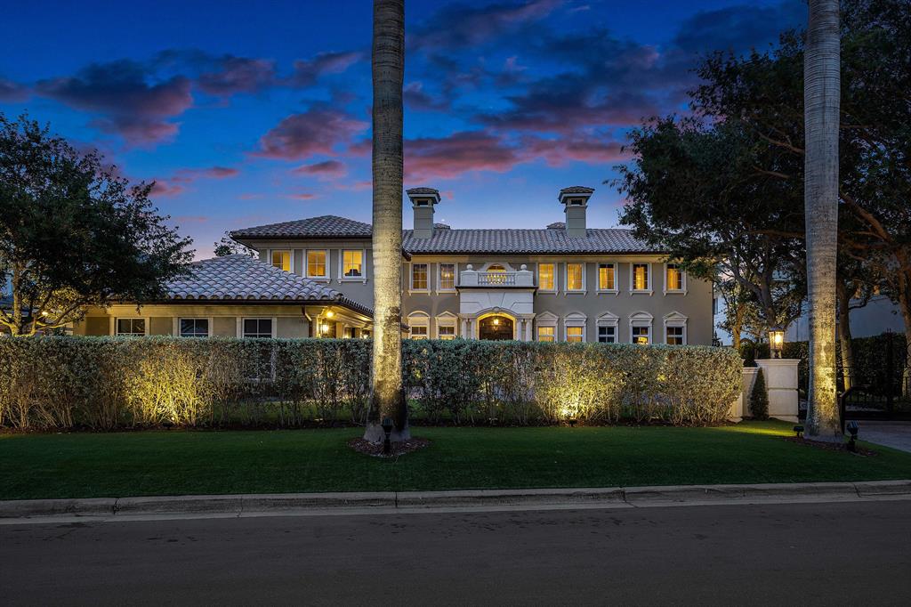 ROYAL PALM YACHT & COUNTR - Residential