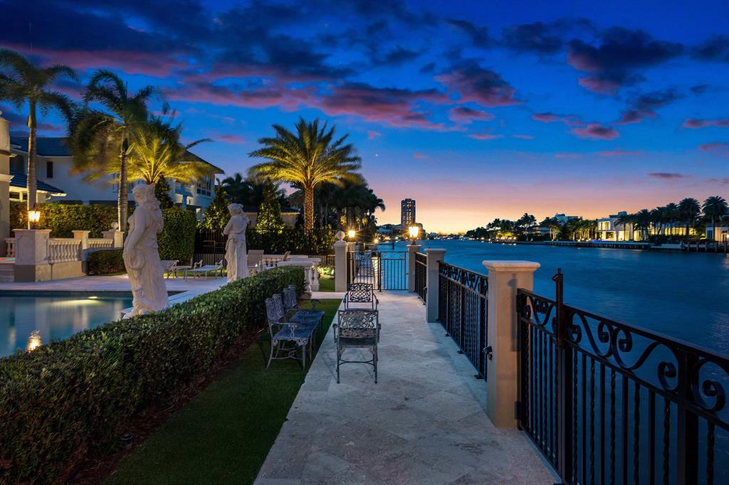 ROYAL PALM YACHT & COUNTR - Residential