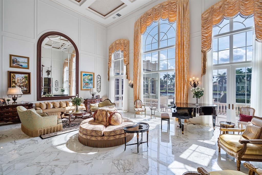 ROYAL PALM YACHT & COUNTR - Residential