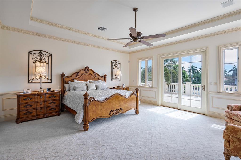 ROYAL PALM YACHT & COUNTR - Residential