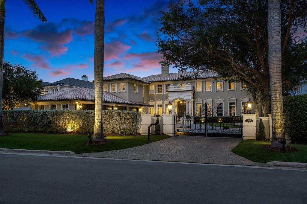 ROYAL PALM YACHT & COUNTR - Residential