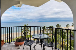 DUNSTER HOUSE CONDO - Residential