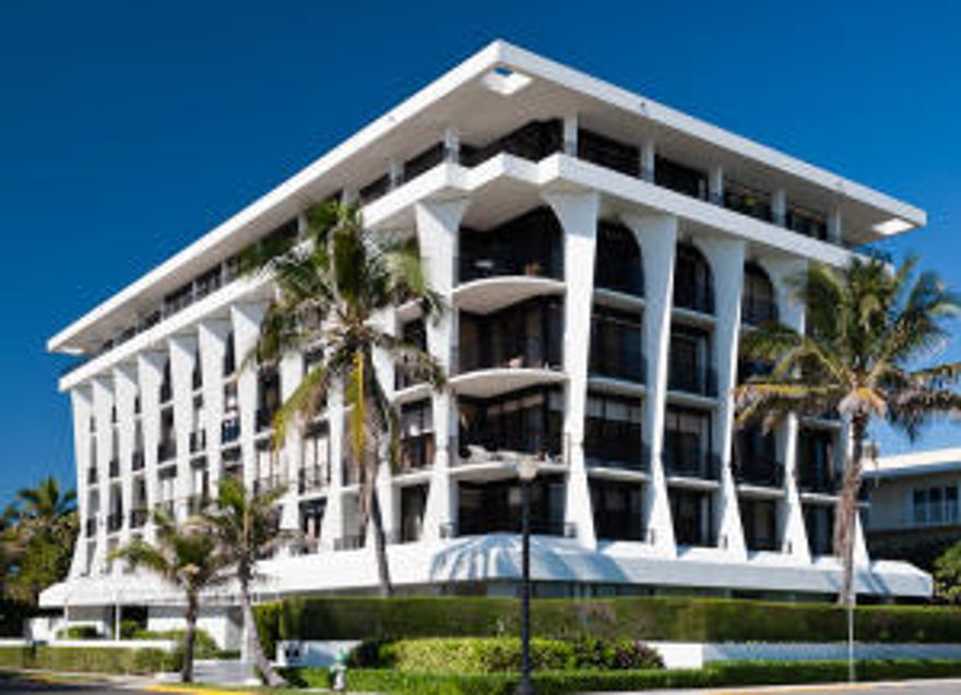 First time on market-Rare 5th floor SE corner unit in the Dunster House. Possible three bedroom unit. Currently, the third bedroom has been converted into a den. Spectacular ocean views from all rooms. Full service building, exercise room and lovely pool. Fabulous in town location.