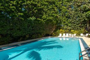 DUNSTER HOUSE CONDO - Residential