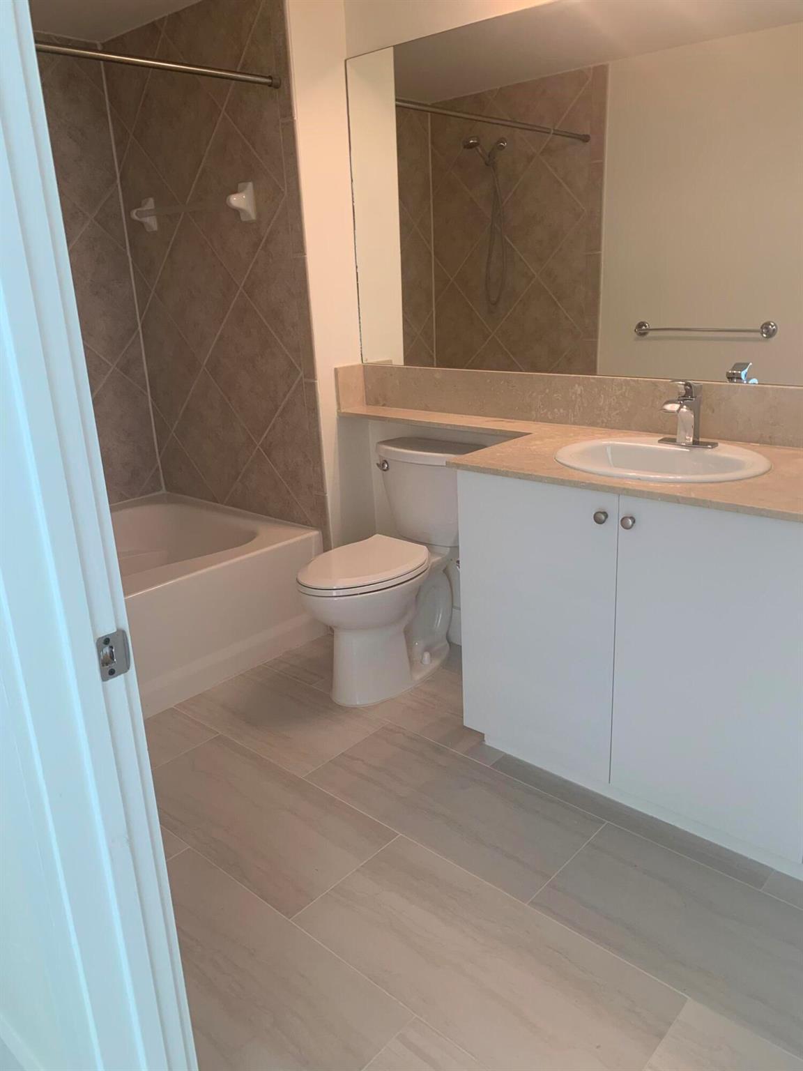 MARINA VILLAGE AT BOYNTON - Residential Lease