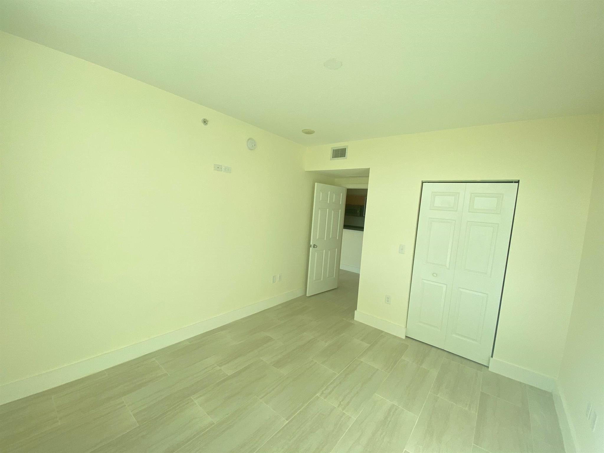 MARINA VILLAGE AT BOYNTON - Residential Lease