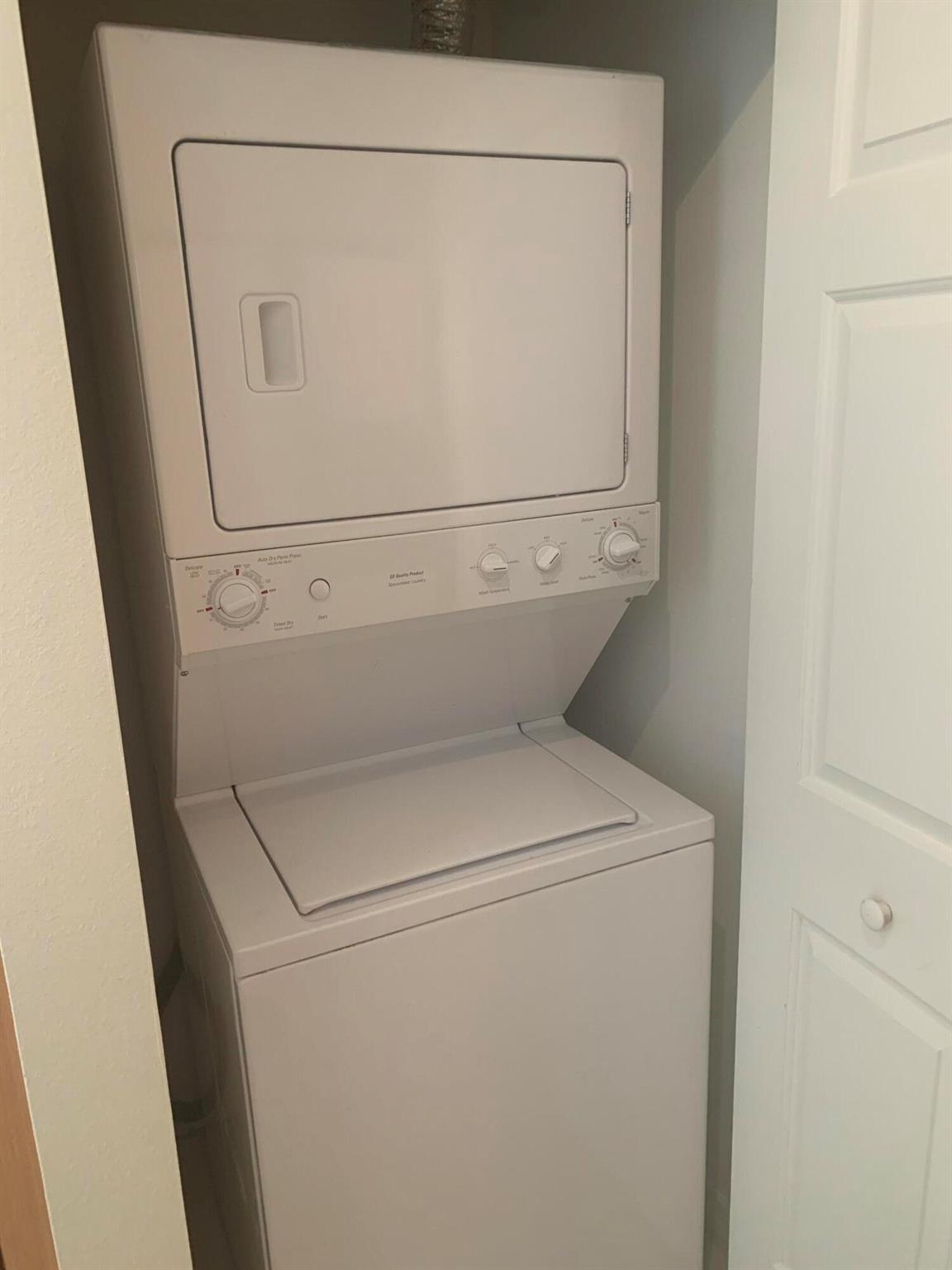 MARINA VILLAGE AT BOYNTON - Residential Lease