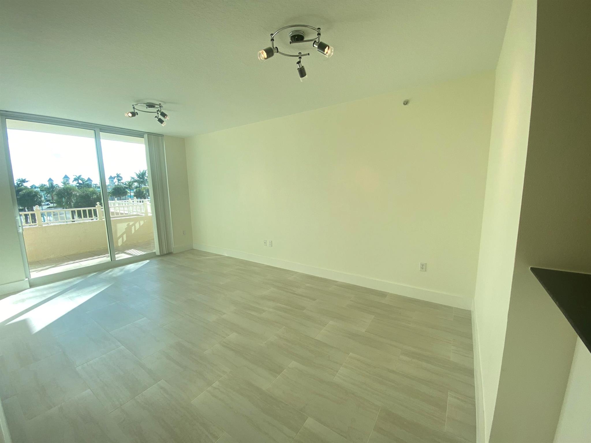 MARINA VILLAGE AT BOYNTON - Residential Lease