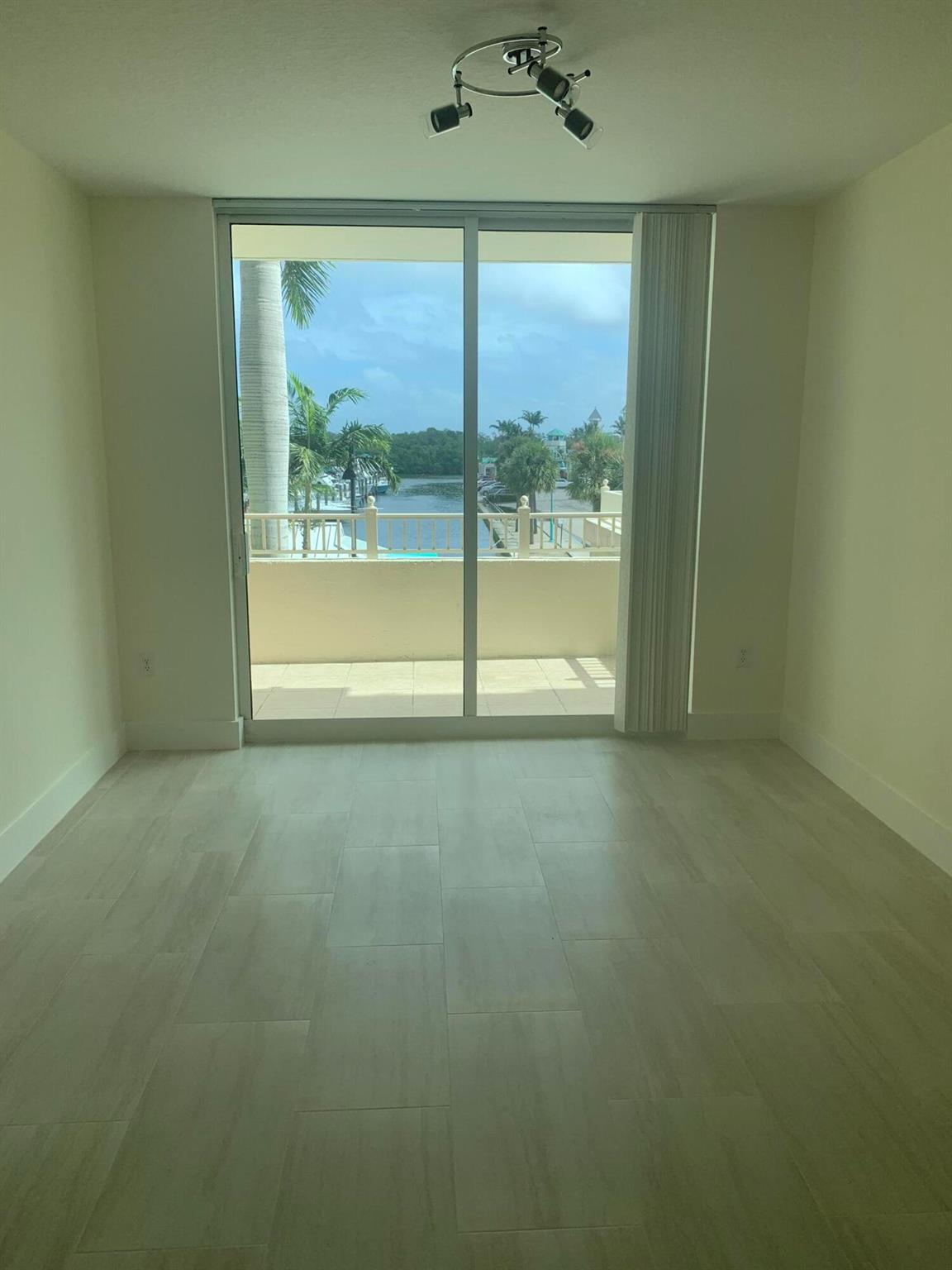 MARINA VILLAGE AT BOYNTON - Residential Lease