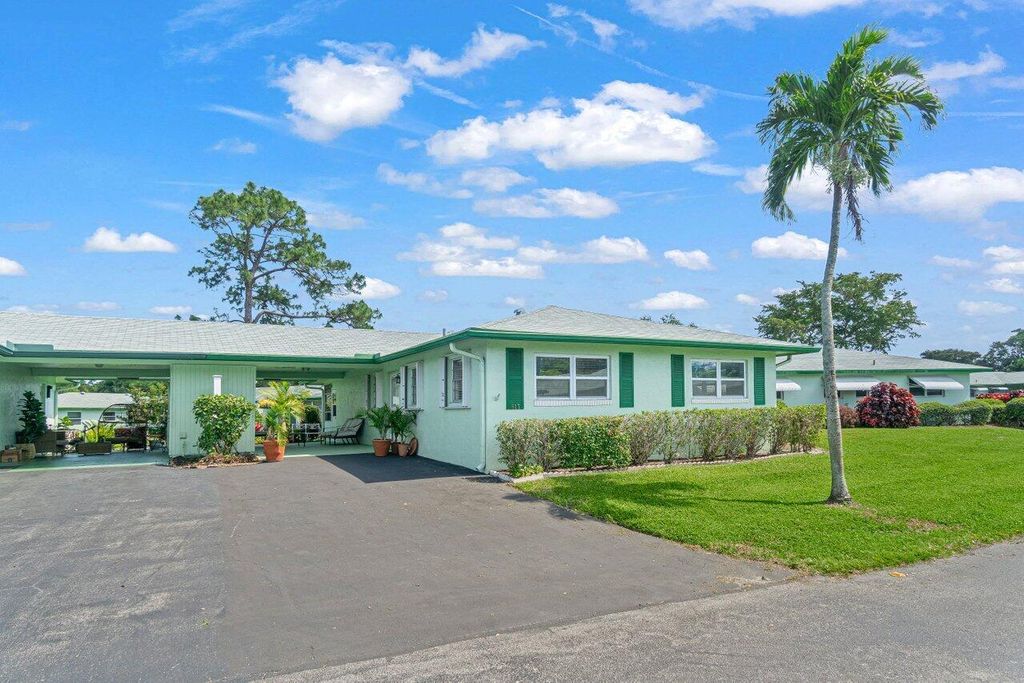 Photo of 617 Hummingbird Lane, Delray Beach, FL 33445 (MLS # R11082134)