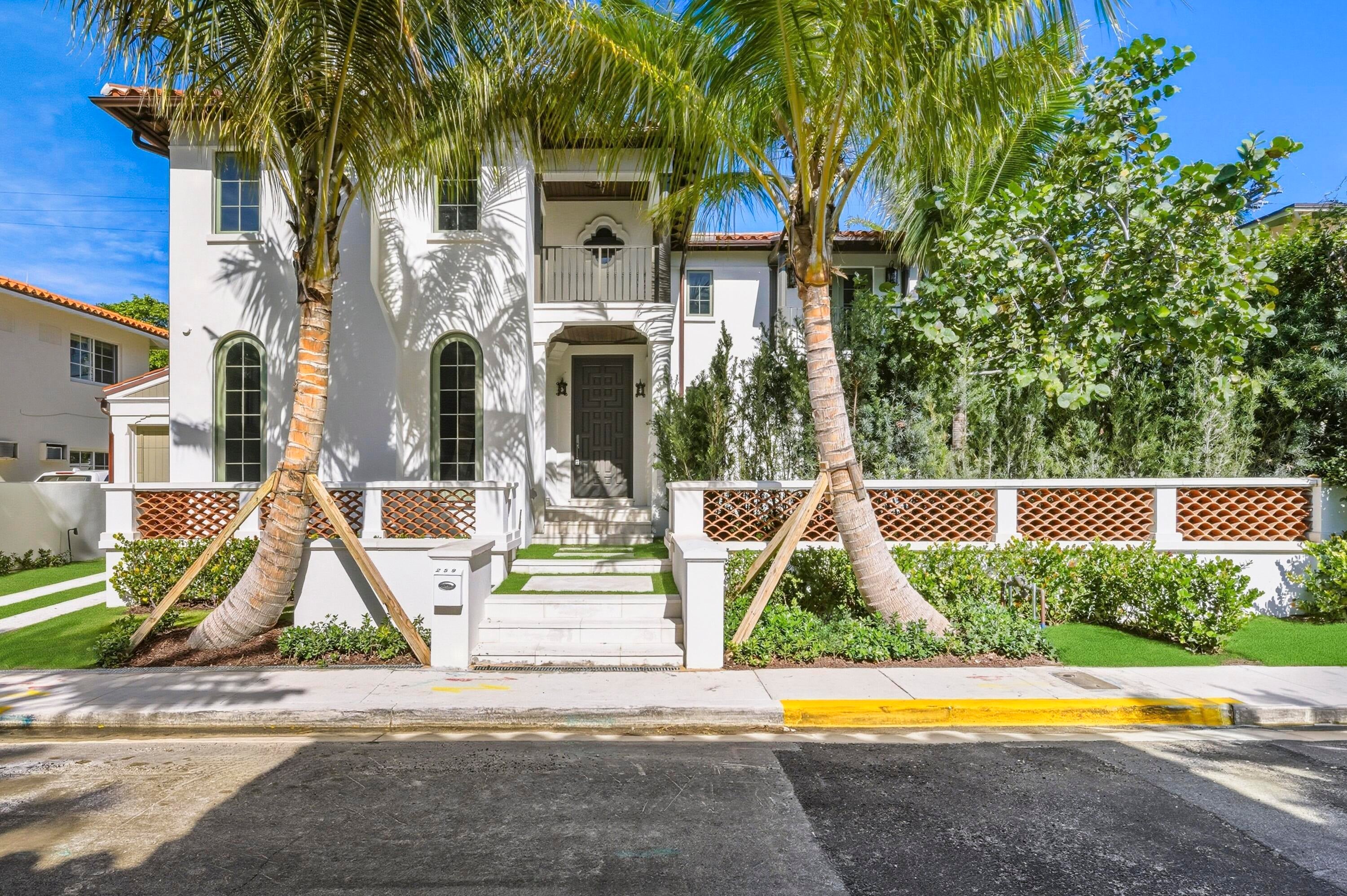 259 OLEANDER Avenue