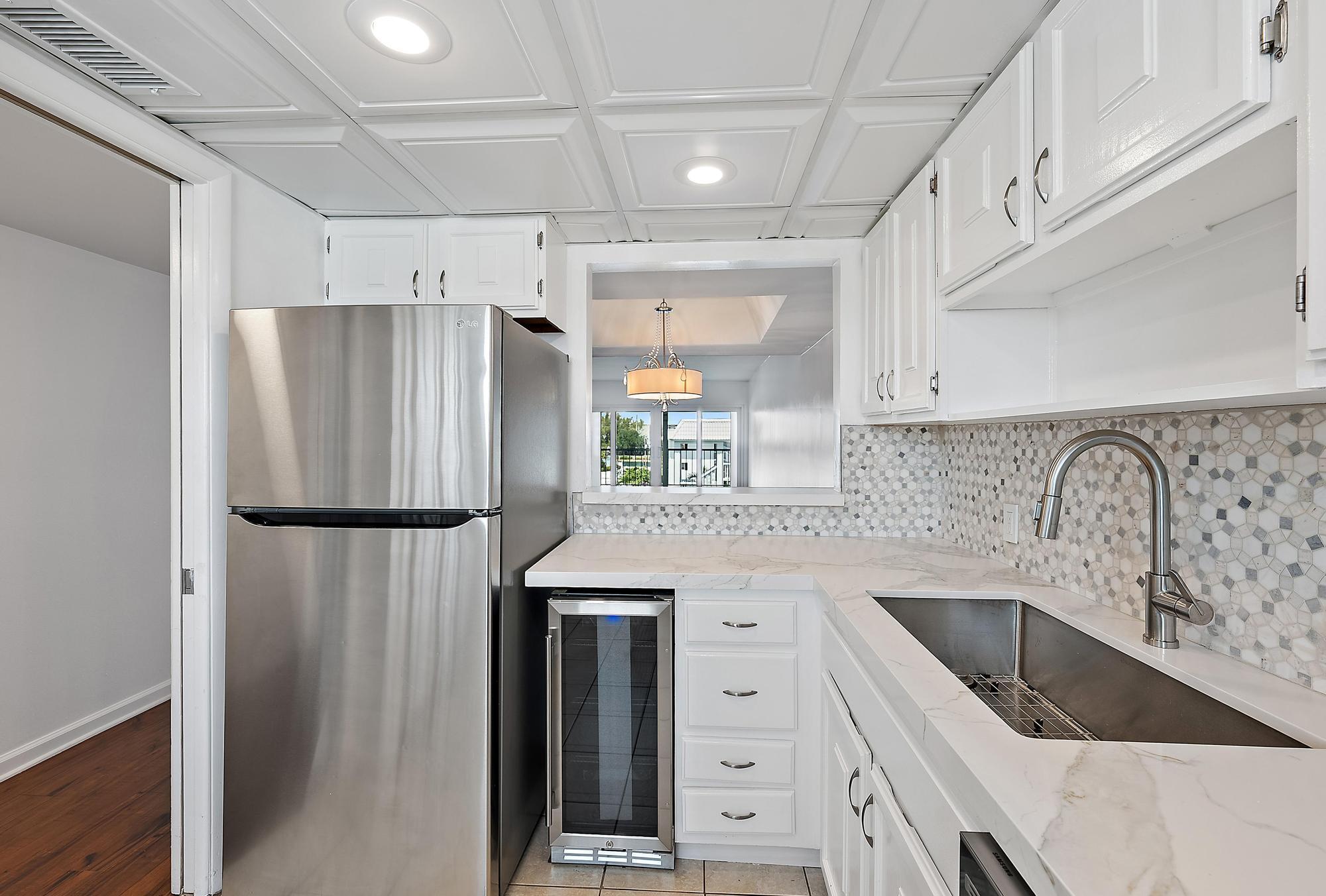 SHUTTERS CONDO - Residential Lease