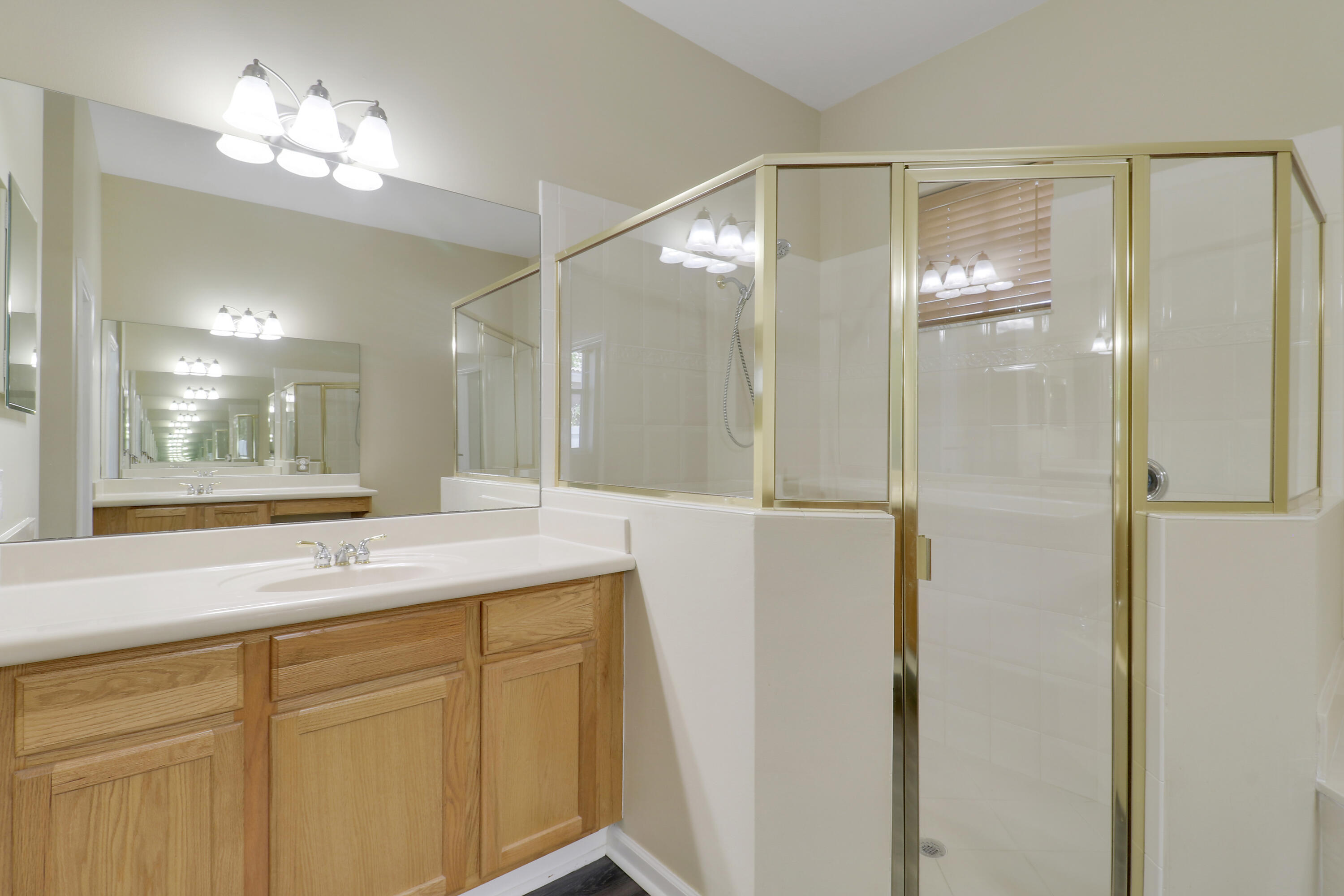 WHITEHORSE ESTATES 2 - Residential