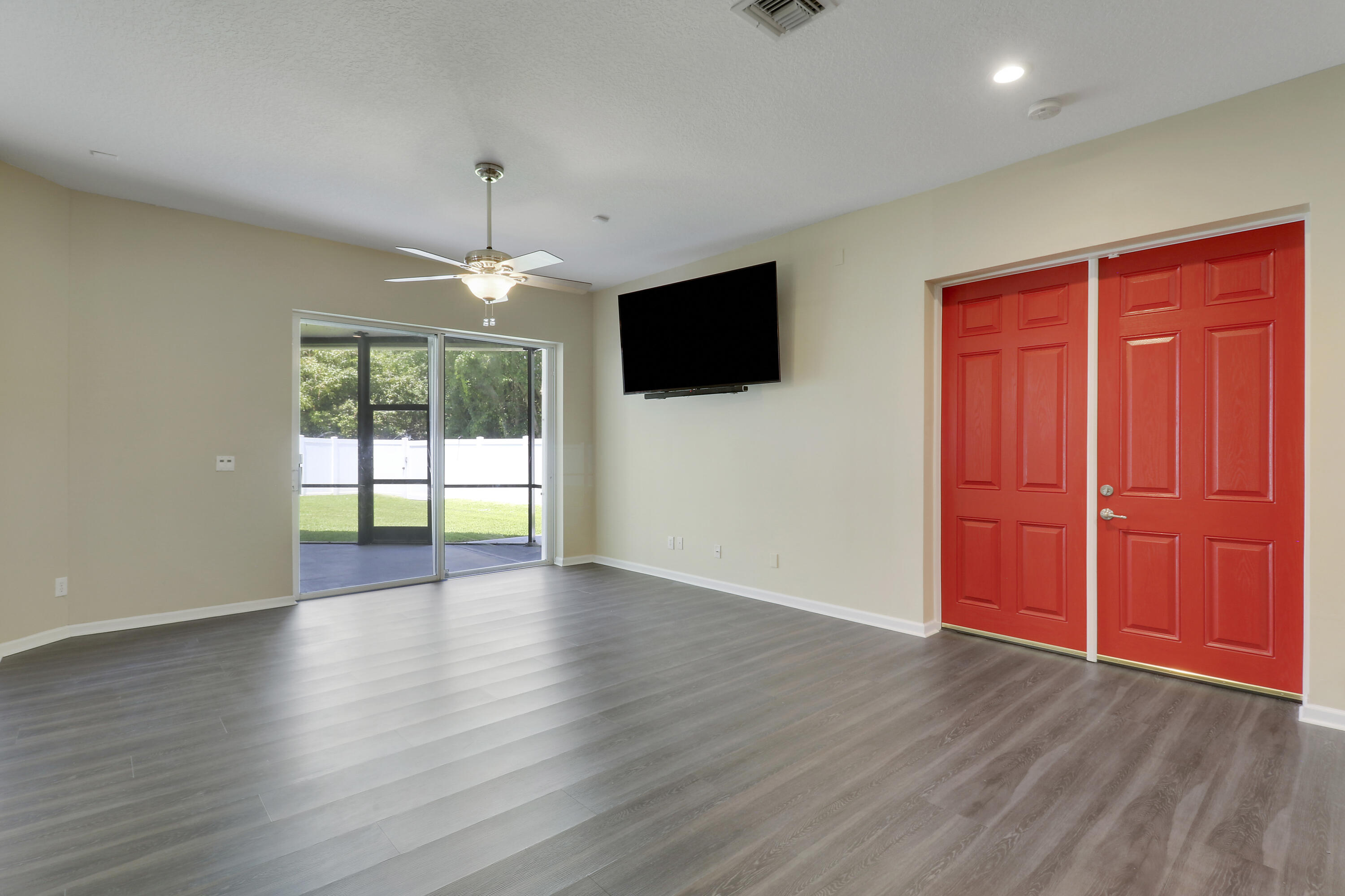 WHITEHORSE ESTATES 2 - Residential