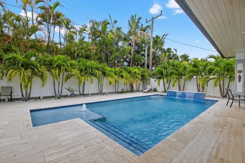 Tiny photo for 711 NE 6th Street, Boca Raton, FL 33432 (MLS # F10552124)