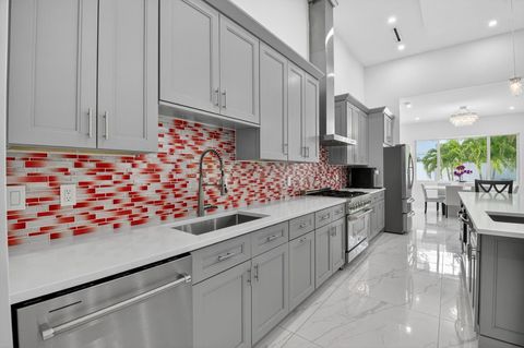 Tiny photo for 711 NE 6th Street, Boca Raton, FL 33432 (MLS # F10552124)