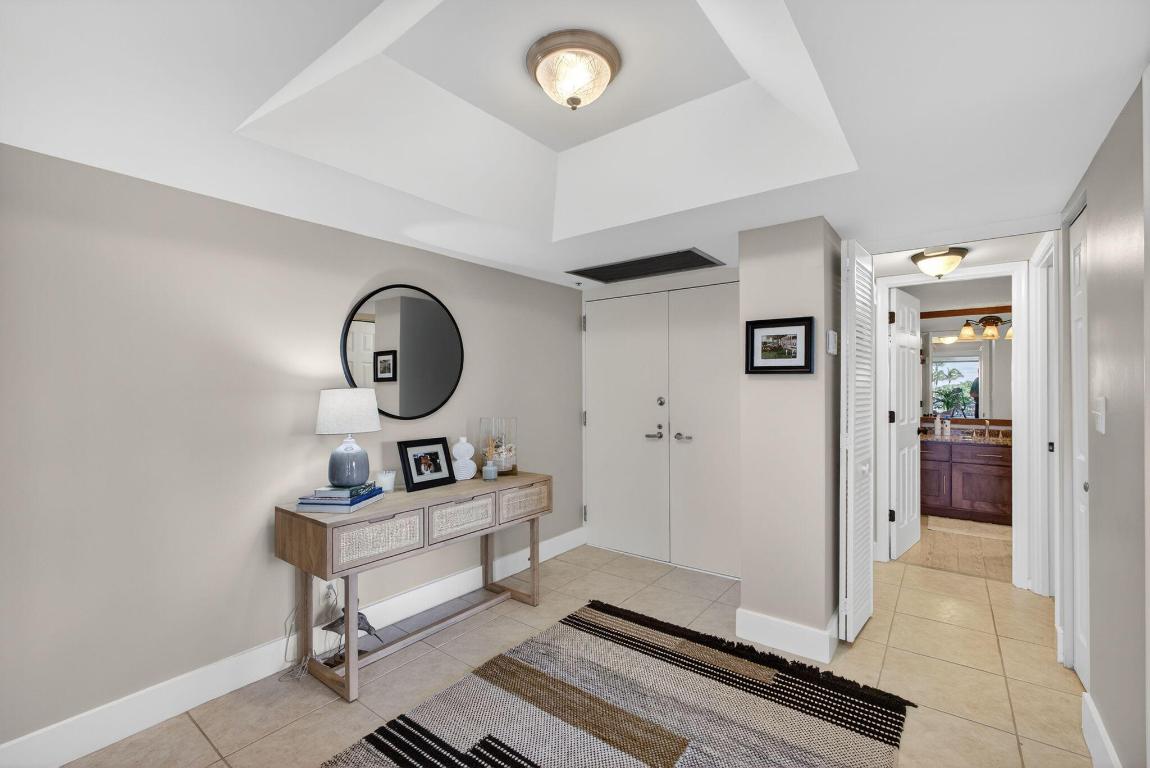 5510 N Ocean Drive 2d