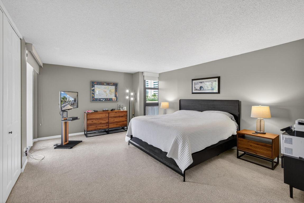 WATER GLADES CONDO - Residential