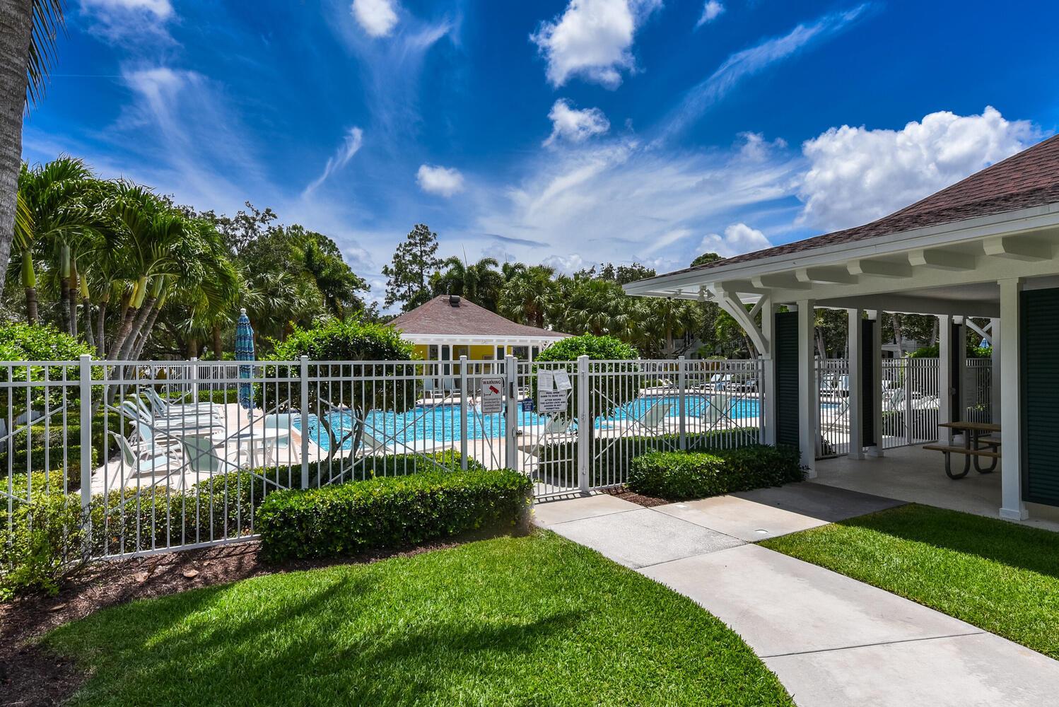 MARTINIQUE AT ABACOA 1 - Residential