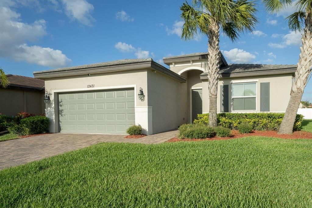 Photo of 12431 NW Stanis Lane, Port Saint Lucie, FL 34987 (MLS # R10800108)