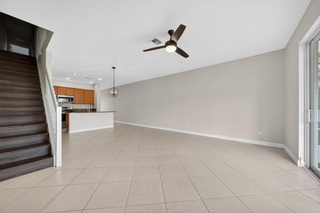 RIVER MARINA - Residential