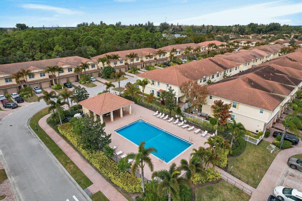 RIVER MARINA - Residential