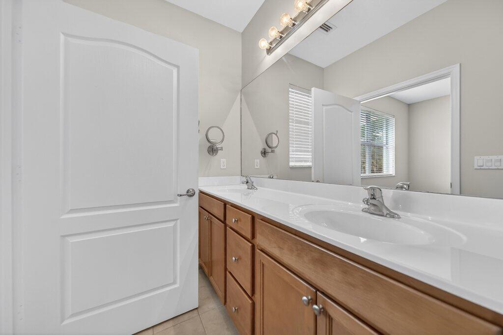 RIVER MARINA - Residential