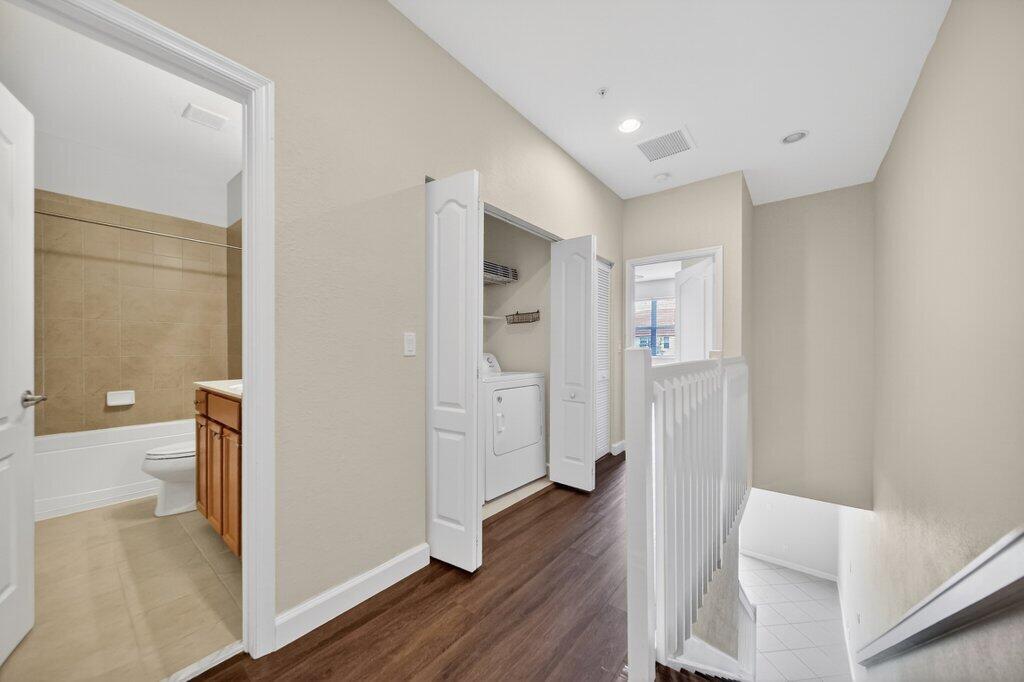 RIVER MARINA - Residential