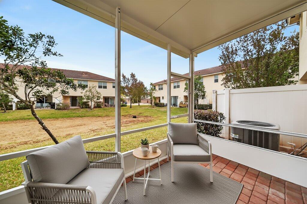 RIVER MARINA - Residential