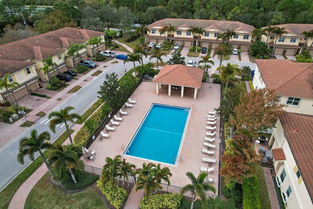 RIVER MARINA - Residential