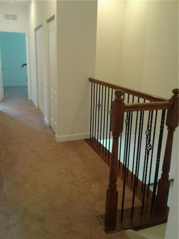 CHARLESTON COMMONS LT 49 - Residential Lease