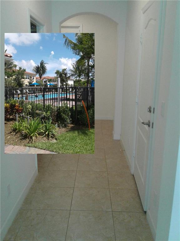 CHARLESTON COMMONS LT 49 - Residential Lease