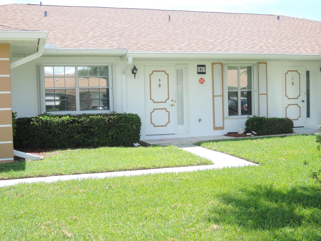Photo of 936 Savannas Point Drive #B, Fort Pierce, FL 34982 (MLS # R10998905)