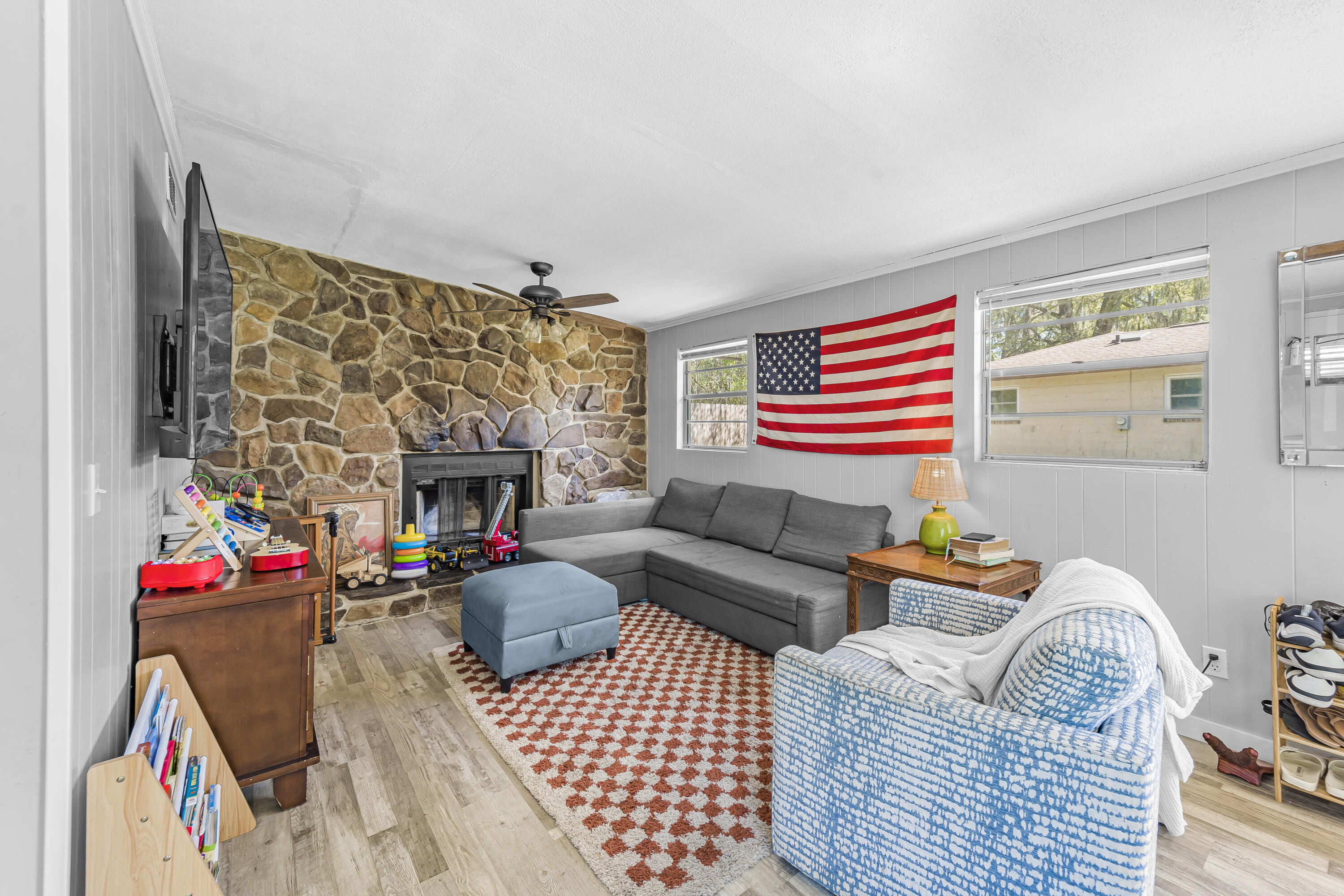 MANDARIN TERRACE UNIT 01 - Residential