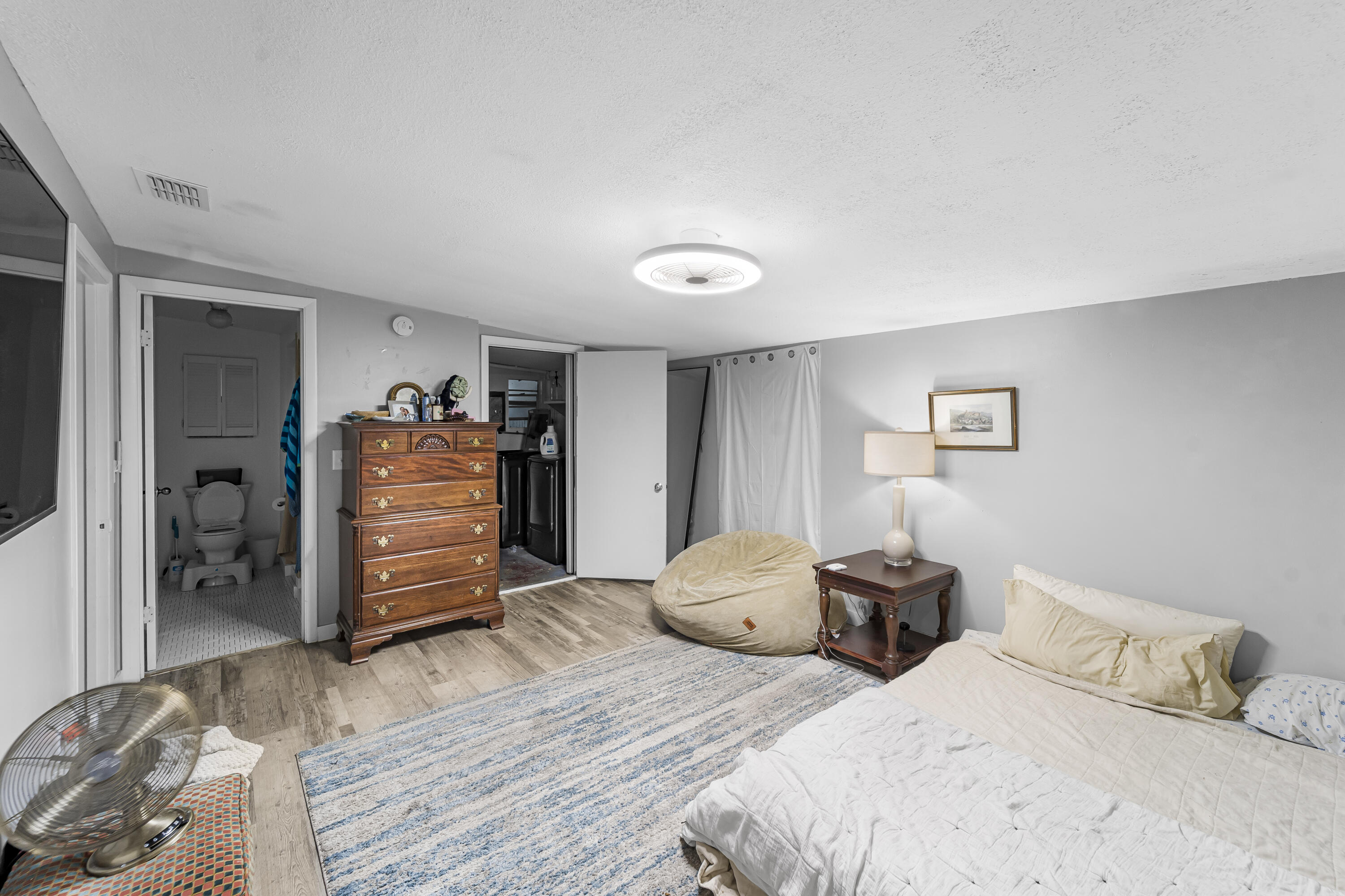 MANDARIN TERRACE UNIT 01 - Residential