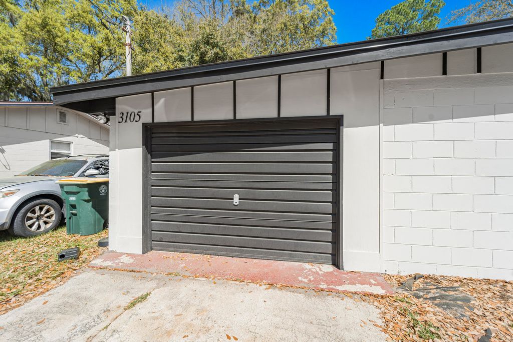 Photo of 3105 Loretto Road, Jacksonville, FL 32223 (MLS # B26001809)