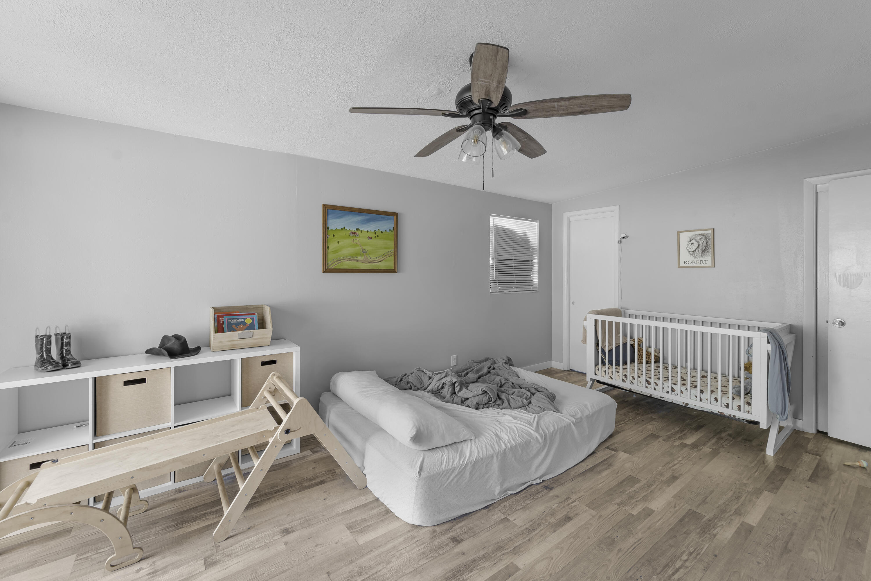 MANDARIN TERRACE UNIT 01 - Residential