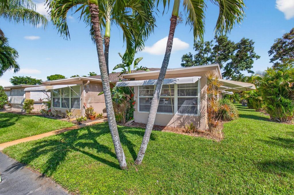 Photo of 1305 High Point Way SE #D, Delray Beach, FL 33445 (MLS # R11134726)