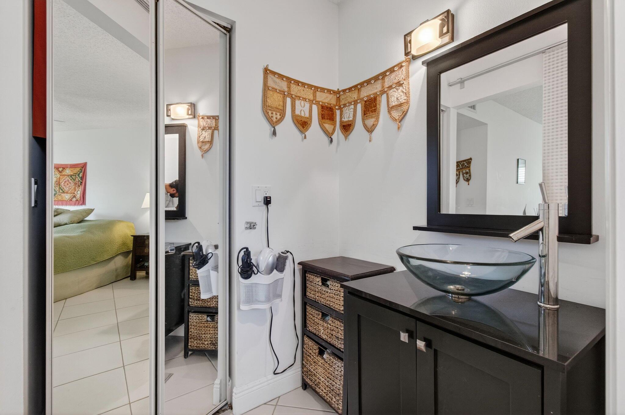 HIGH POINT OF DELRAY SEC - Residential