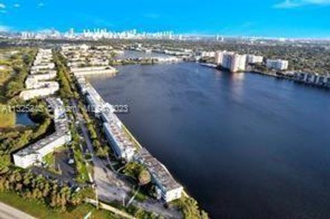 1000 NE 191st St 25 Miami FL 33179
