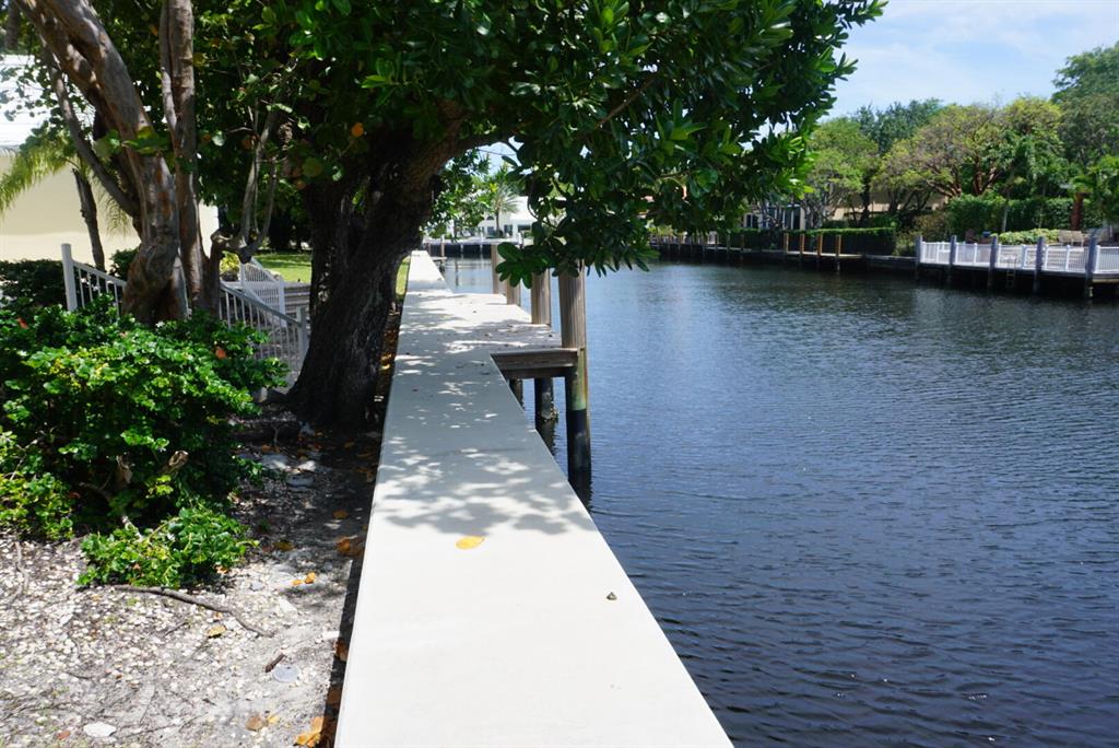 BAY COLONY SECTION OF THE - Residential