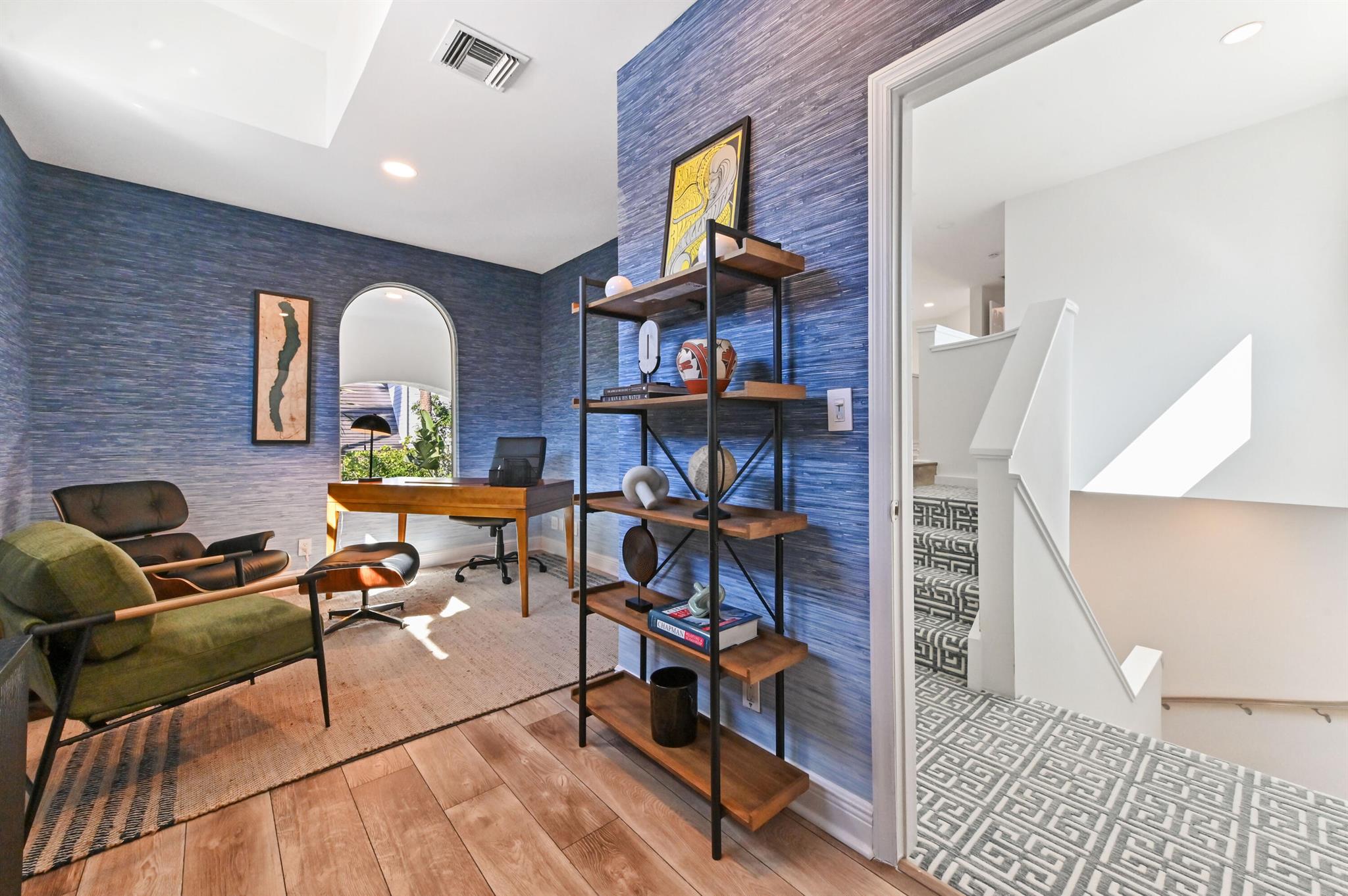 LANTANA POINT - Residential