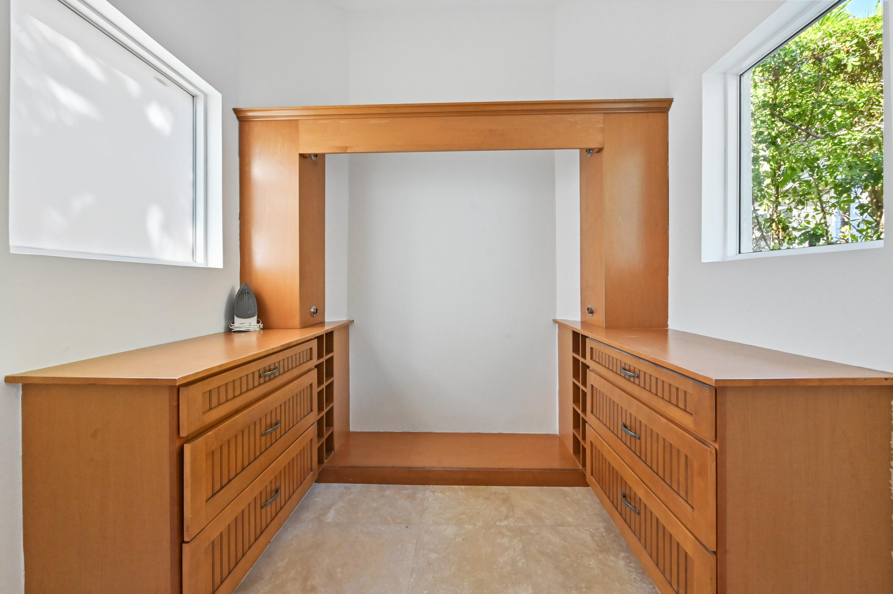 LANTANA POINT - Residential