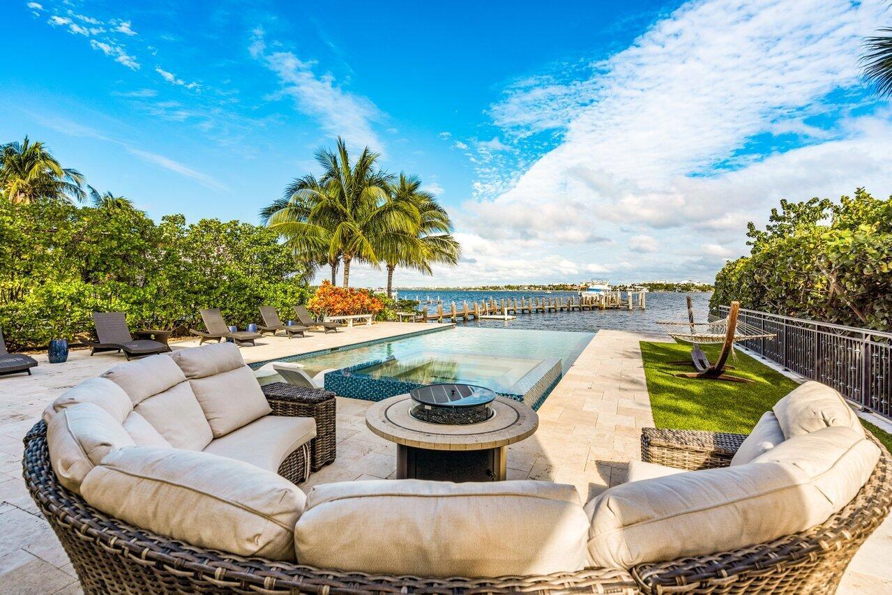 LANTANA POINT - Residential