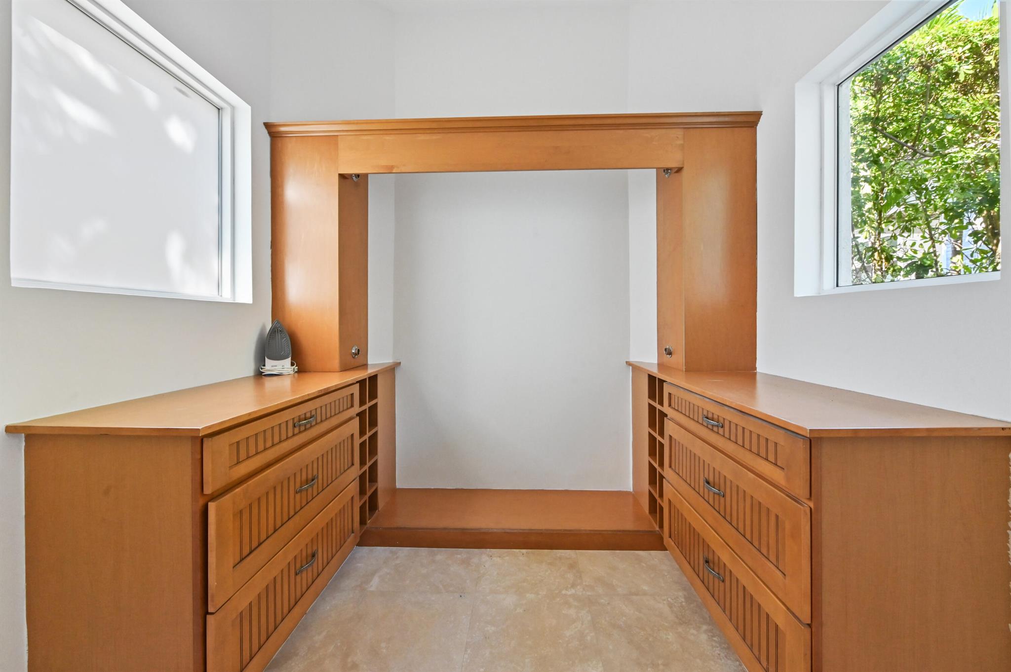 LANTANA POINT - Residential